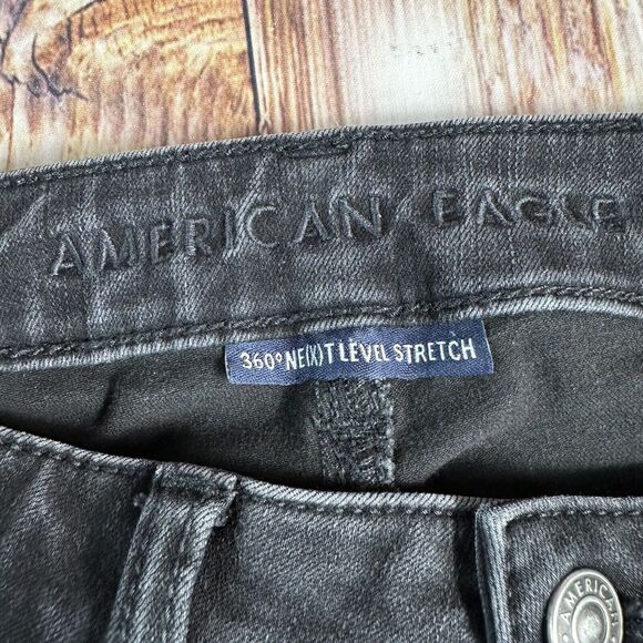 American Eagle SUPER HI RISE JEGGING Size 8 Short Black Jeans Denim Pants 26x24 - Picture 10 of 13